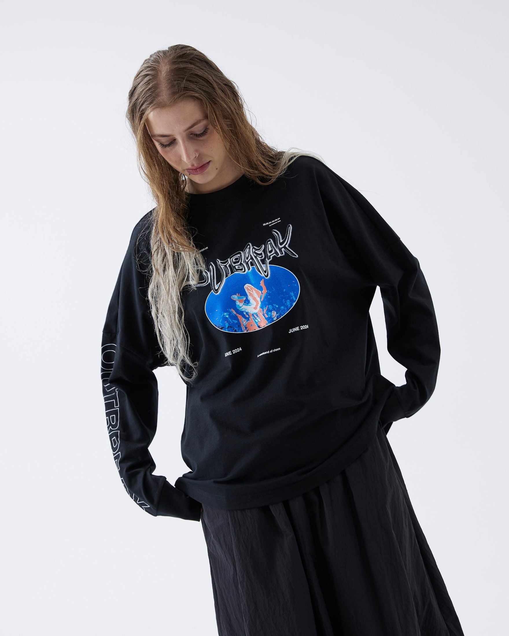 Long Sleeved T-Shirt Black Outbreak Fest Outbreak®